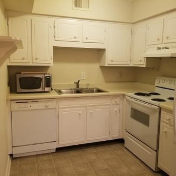 2124 Fairfax #111, Nashville, TN 37212