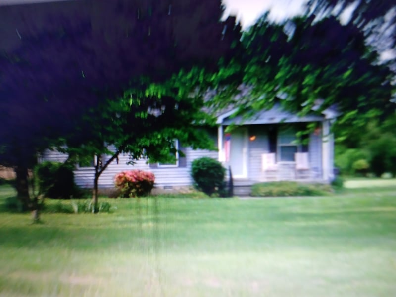 1337 Oaklawn Rd, Chapmansboro, TN 37035