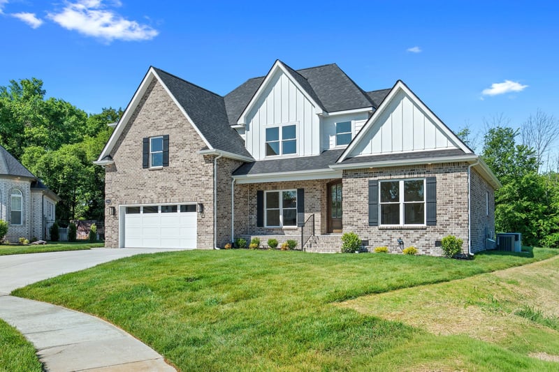 2504 Colleen Dr, Murfreesboro, TN 37128