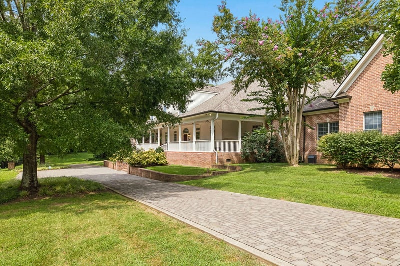 1228 Mary Helen Dr, Nashville, TN 37220