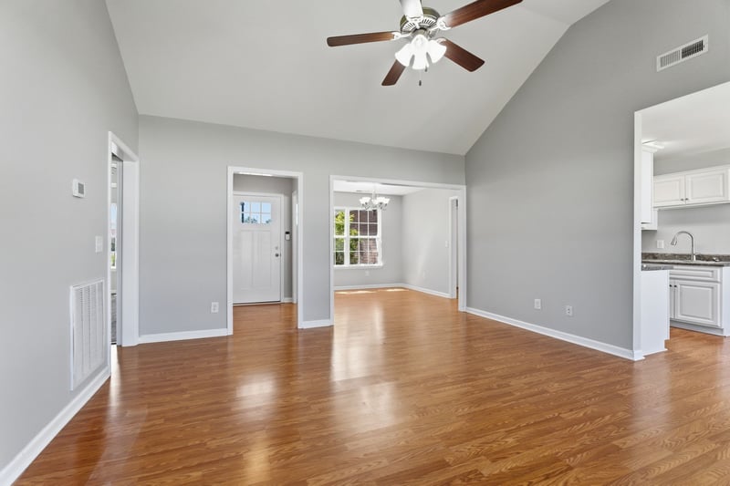 638 Lilly Ln, Murfreesboro, TN 37128