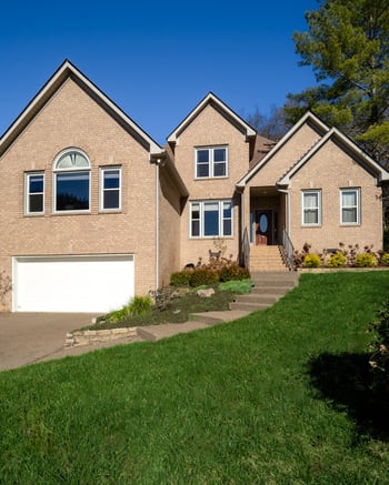 7048 Wild Iris Dr, Nashville, TN 37221