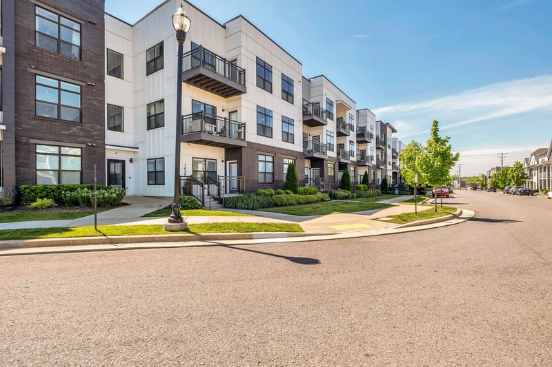 1638 54th Ave #214, Nashville, TN 37209