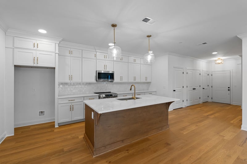 2001 Gildridge Dr #202, Nashville, TN 37221