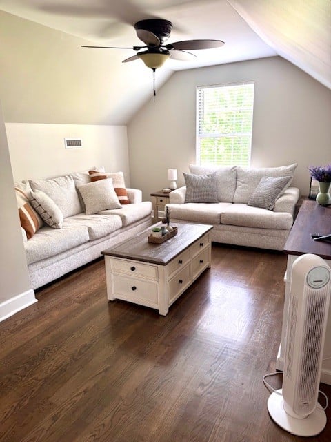 709 Saddle Trail Ct, Hermitage, TN 37076