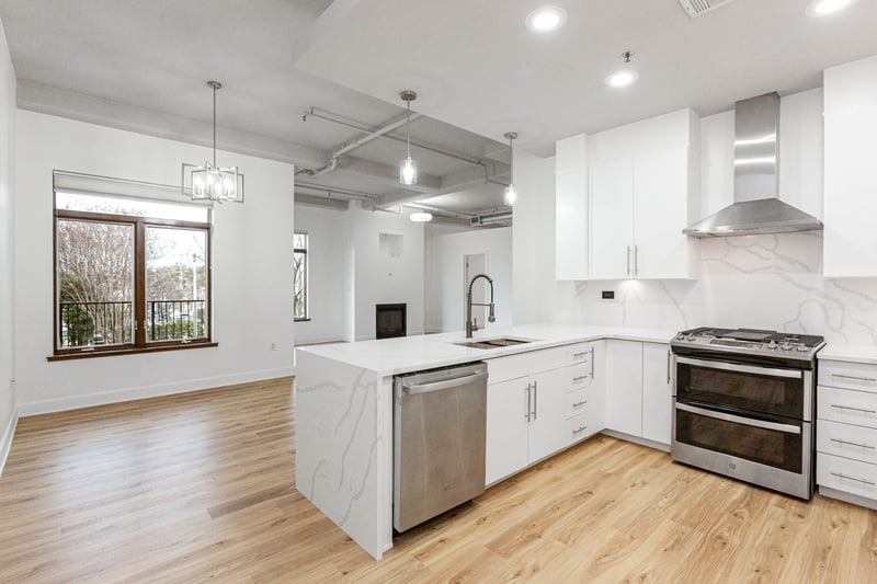 117 30th Ave #304, Nashville, TN 37203