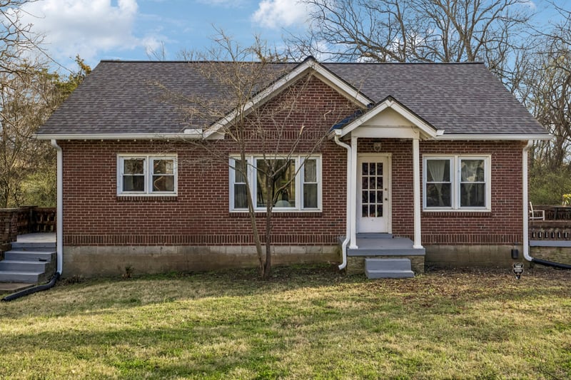 120 Dellway Dr, Nashville, TN 37207