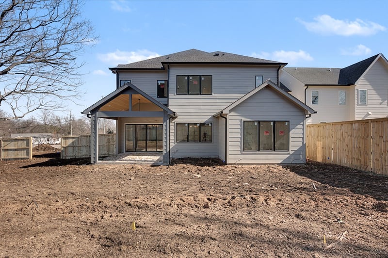 726 Newhall Dr, Nashville, TN 37206