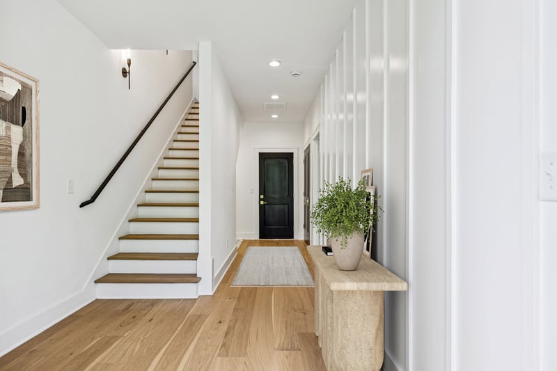 828E Watts Ln, Nashville, TN 37209