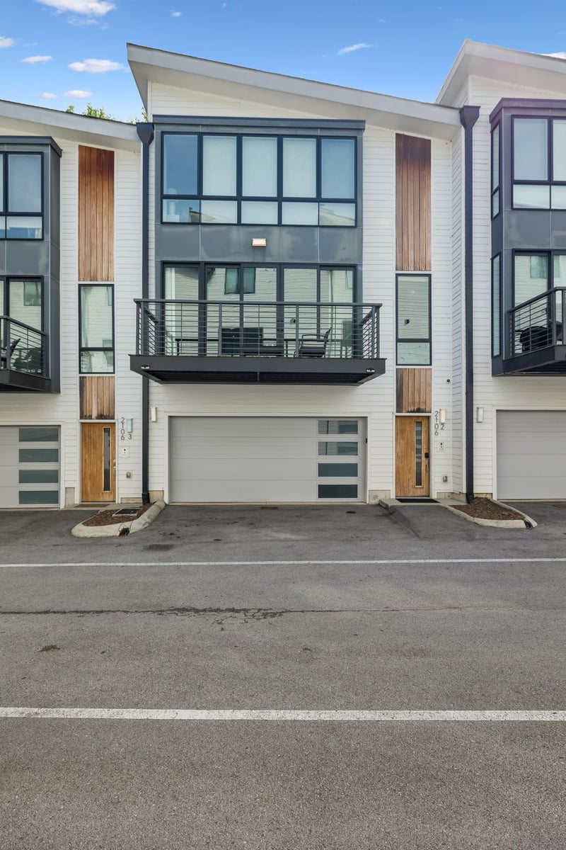 2106 9th Ave #2, Nashville, TN 37208
