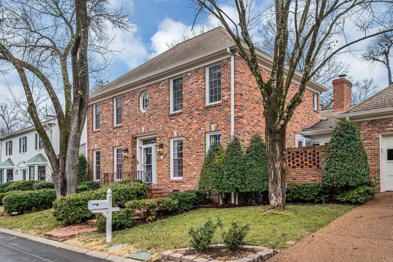 7 Foxhall Close, Nashville, TN 37215