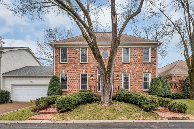 7 Foxhall Close, Nashville, TN 37215