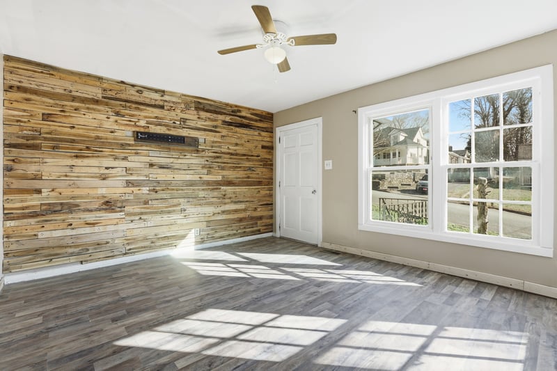 1612 Columbia Ave, Columbia, TN 38401