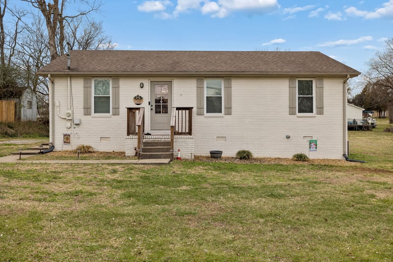 236 Commerce Ave, Watertown, TN 37184