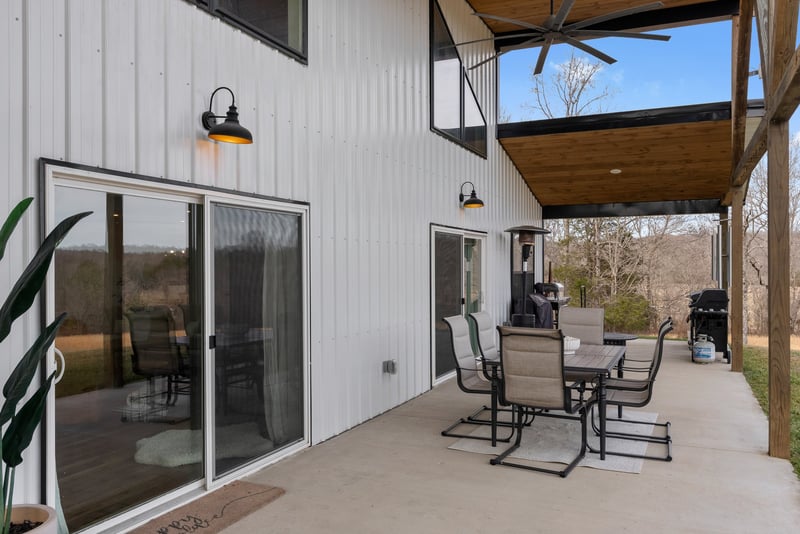 12 Baker Cave Rd, Cumberland Furnace, TN 37051