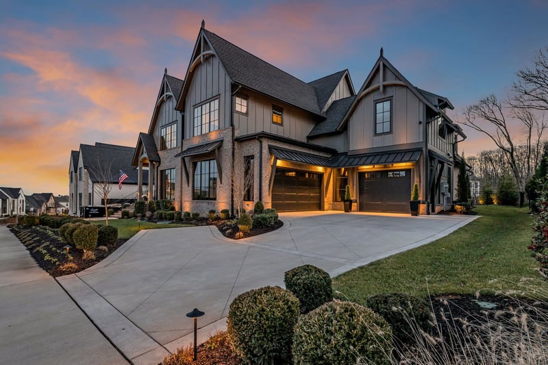 8064 Heirloom Blvd, College Grove, TN 37046