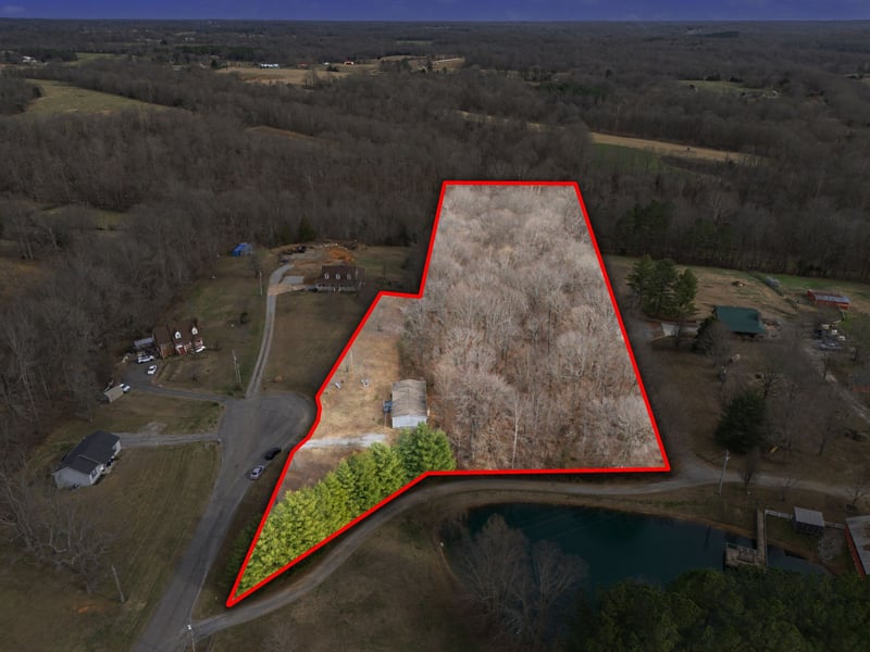 3039 Meadow Ct, Springfield, TN 37172