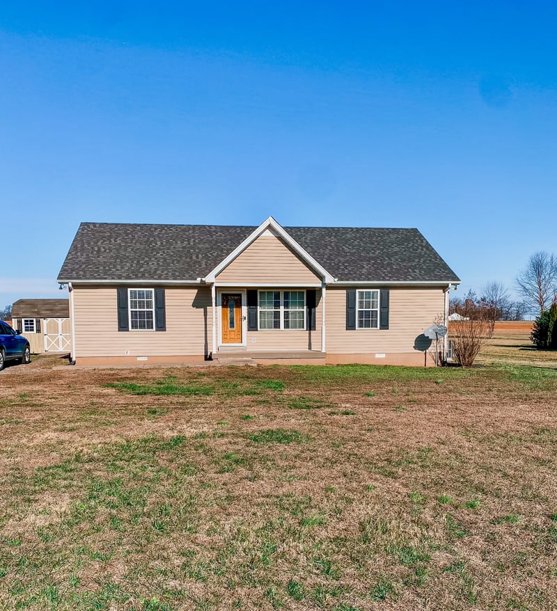 7976 Highway 52 , Orlinda, TN 37141