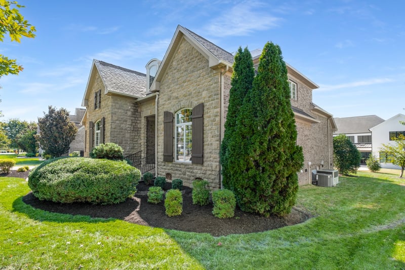 3327 Vintage Grove Pkwy, Murfreesboro, TN 37130