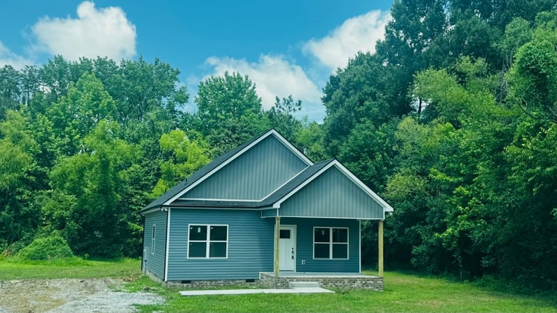 422 Shady Hill Rd, Dickson, TN 37055