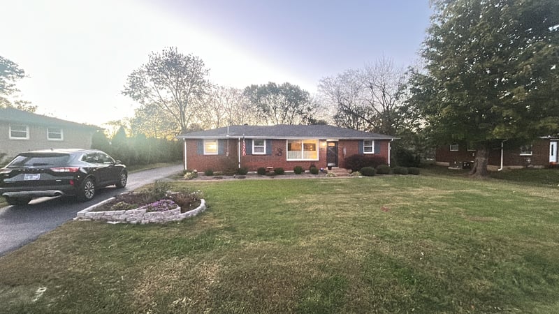 5002 Bonnalynn Dr, Hermitage, TN 37076