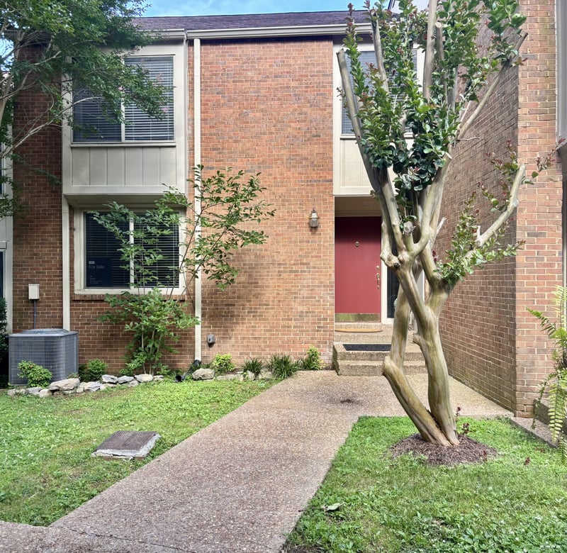 6935 Highland Park Dr, Nashville, TN 37205