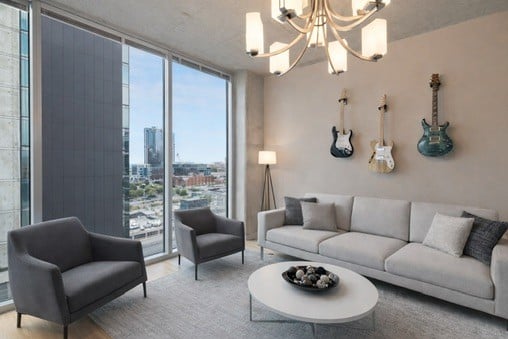 301 Demonbreun St #1313, Nashville, TN 37201