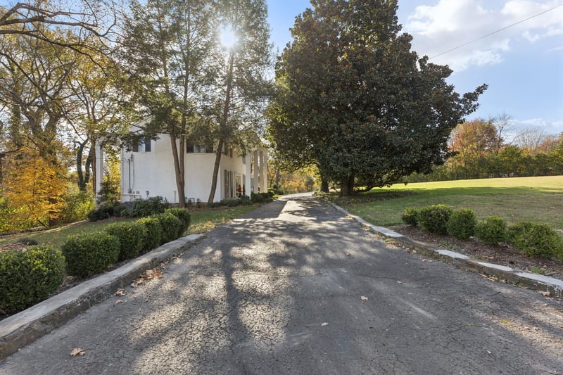 3505 Woodmont Blvd, Nashville, TN 37215