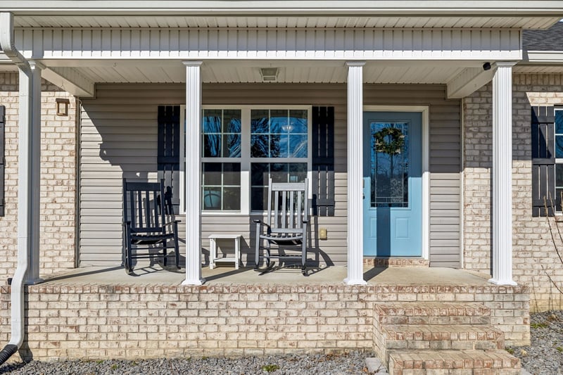 2583 W Mount Vernon Rd, Bethpage, TN 37022