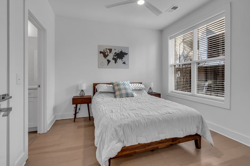 1011 44th Ave #5, Nashville, TN 37209