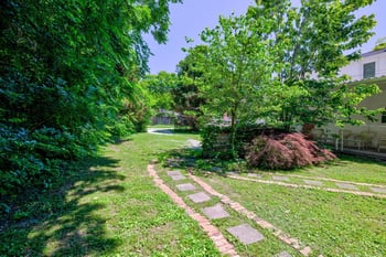 911 Chicamauga Ave, Nashville, TN 37206