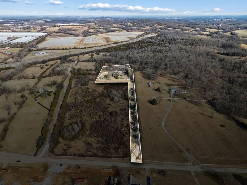 15841 Central Pike, Lebanon, TN 37090