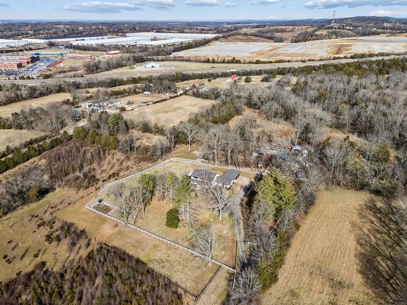 15841 Central Pike, Lebanon, TN 37090