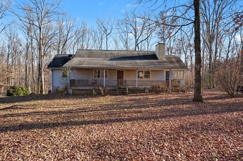 1095 Bald Eagle Dr, Kingston Springs, TN 37082