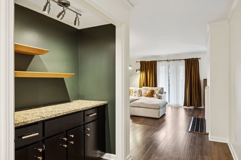 101 Hillsboro Pl, Nashville, TN 37215