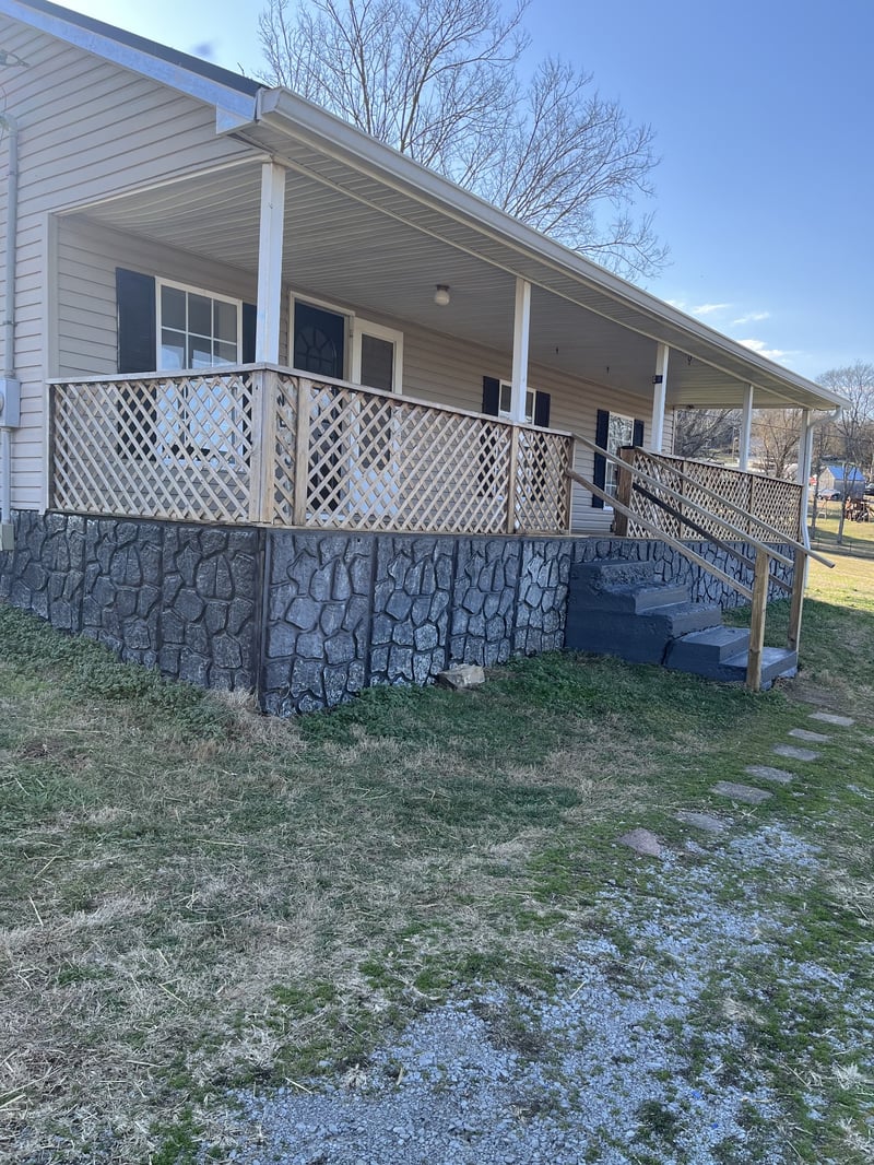 98 Ballenger Rd, Carthage, TN 37030