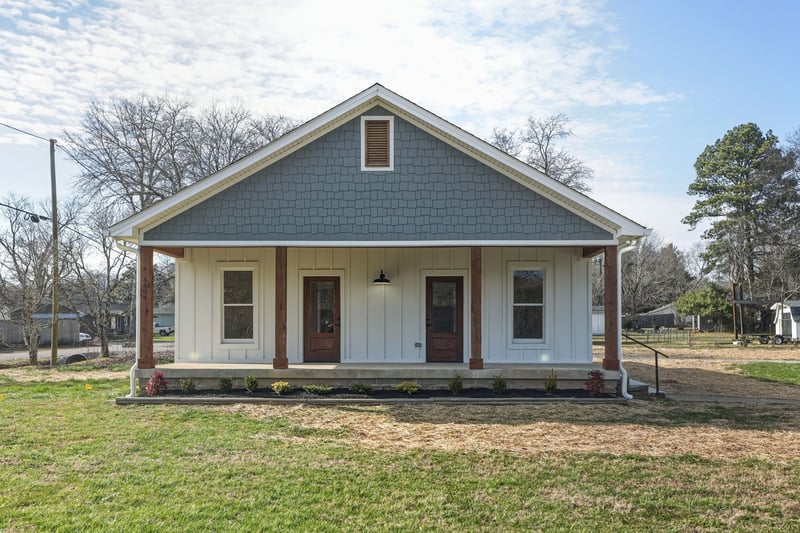 6604 2nd St, College Grove, TN 37046