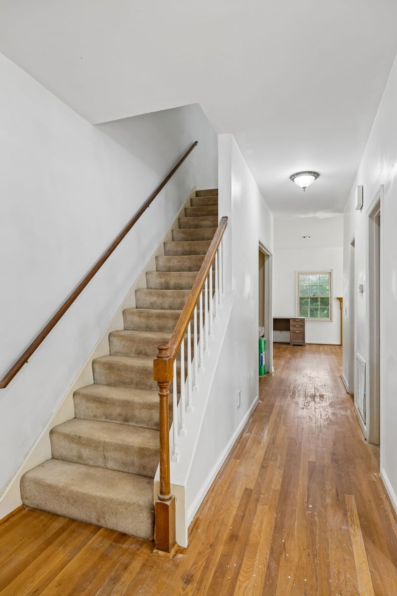 1011 Carla Ct, Nashville, TN 37217