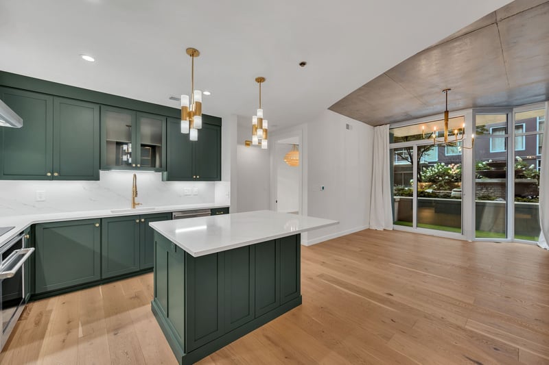 600 12th Ave #413, Nashville, TN 37203