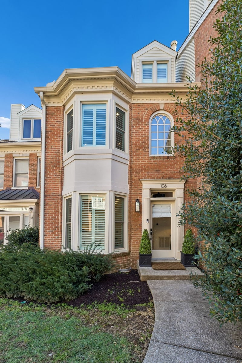 106 Forest Place Cir, Nashville, TN 37215