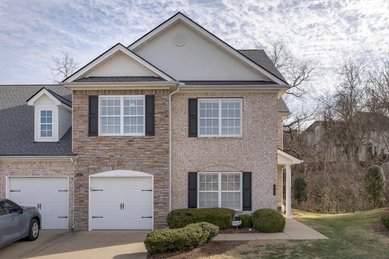 815 Barrington Place Dr, Brentwood, TN 37027