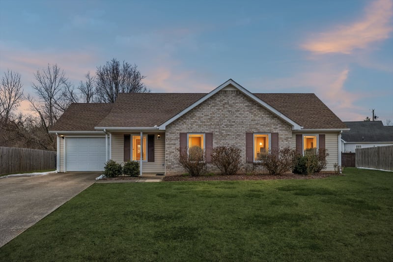 2514 Moore Way, La Vergne, TN 37086