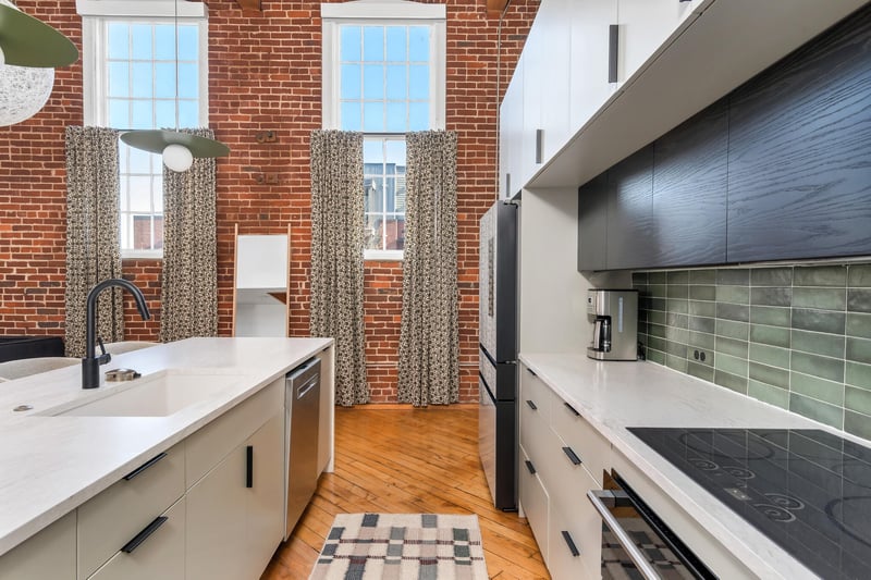 1400 Rosa L Parks Blvd #216, Nashville, TN 37208