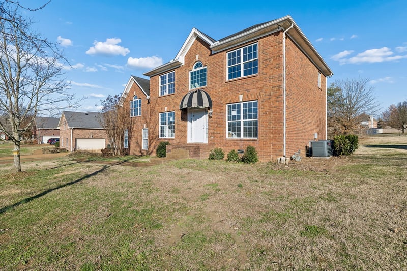 138 Huntington Pl, Hendersonville, TN 37075
