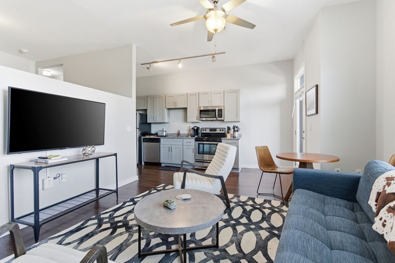 1700 Belcourt Ave #303, Nashville, TN 37212