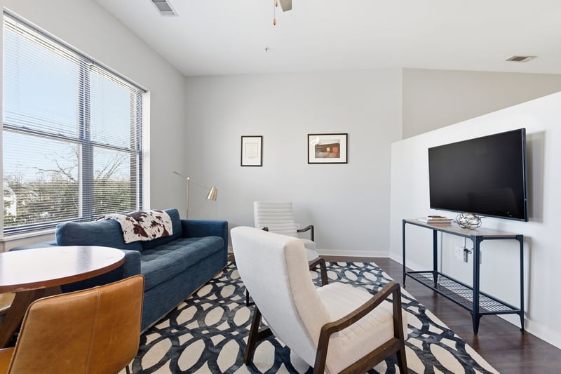 1700 Belcourt Ave #303, Nashville, TN 37212