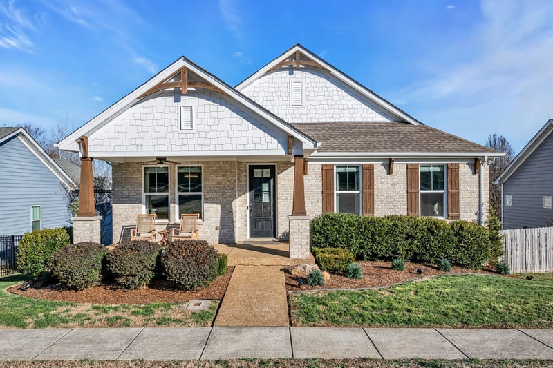 111 Ellersly Way, Kingston Springs, TN 37082