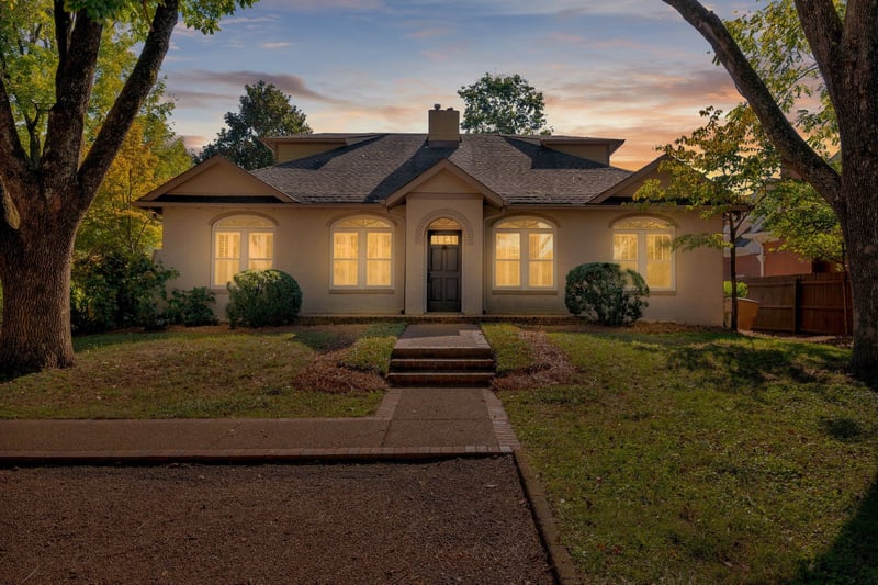 203A Woodmont Cir, Nashville, TN 37205