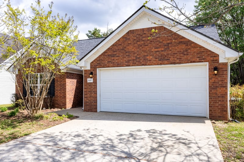 840 Kanatak Ln, Murfreesboro, TN 37128