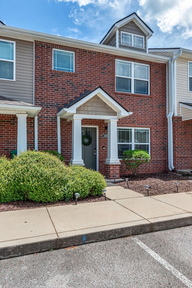 4004 Currant Ct, Spring Hill, TN 37174